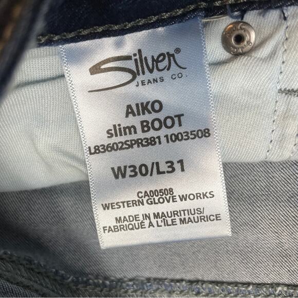 Silver Jeans Aiko Slim Boot Jeans Size 30 NWT - Picture 3 of 9